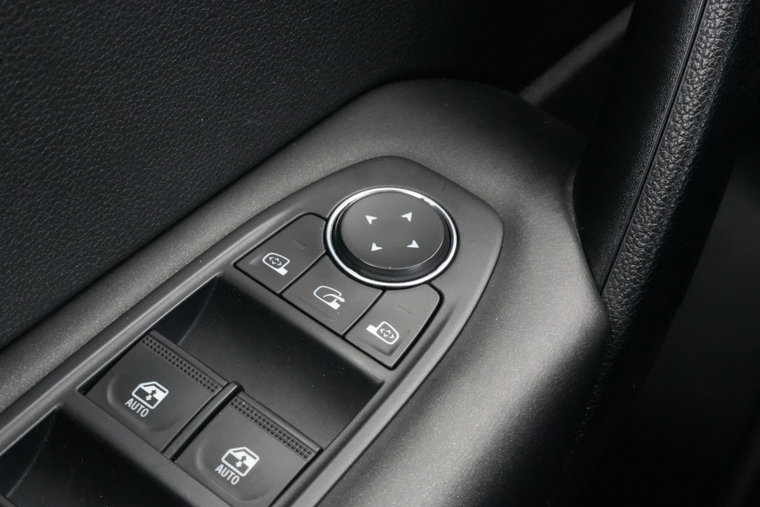 Vehicle Image 26