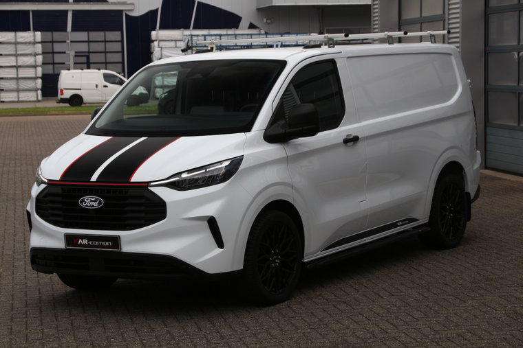 Vehicle Image 11