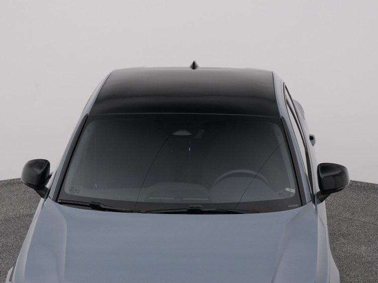 Vehicle Image 33