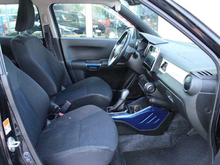 Vehicle Image 7