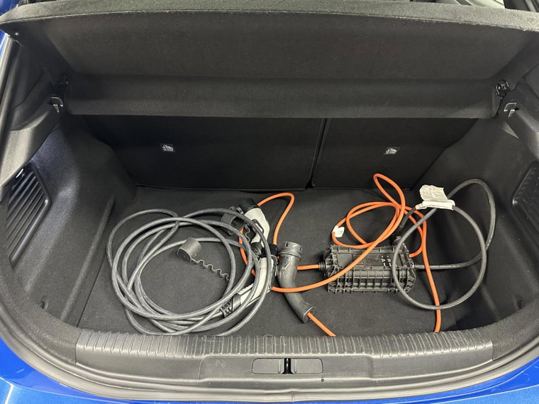 Vehicle Image 40