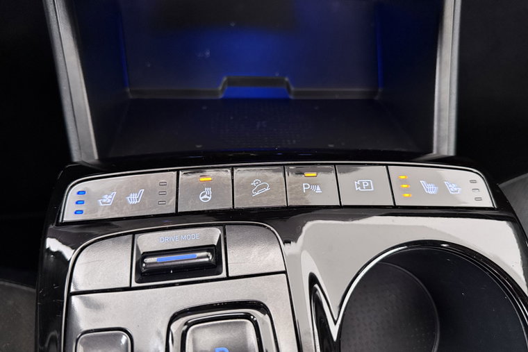 Vehicle Image 36