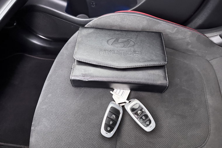 Vehicle Image 38