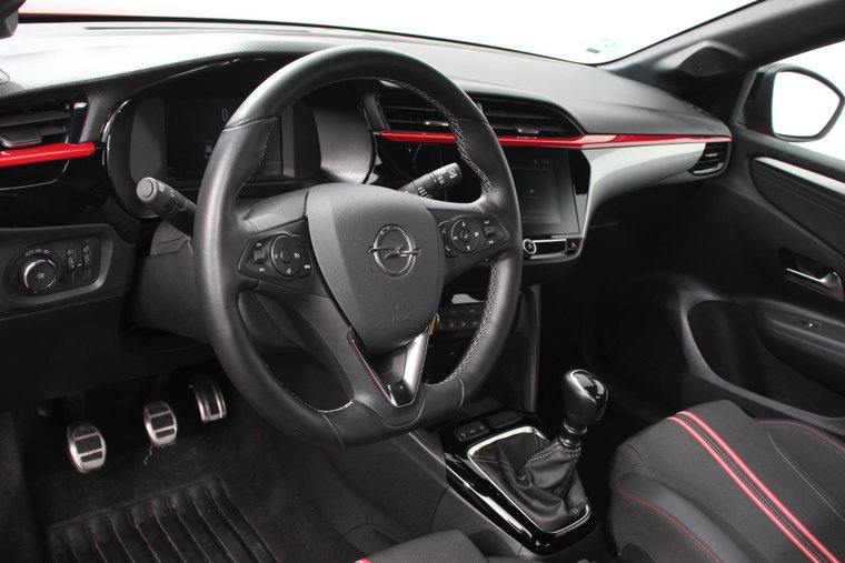 Vehicle Image 11