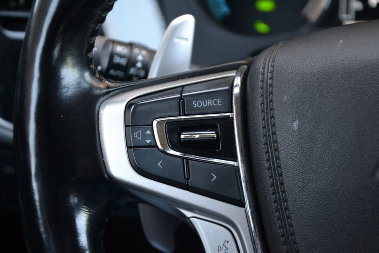 Vehicle Image 19
