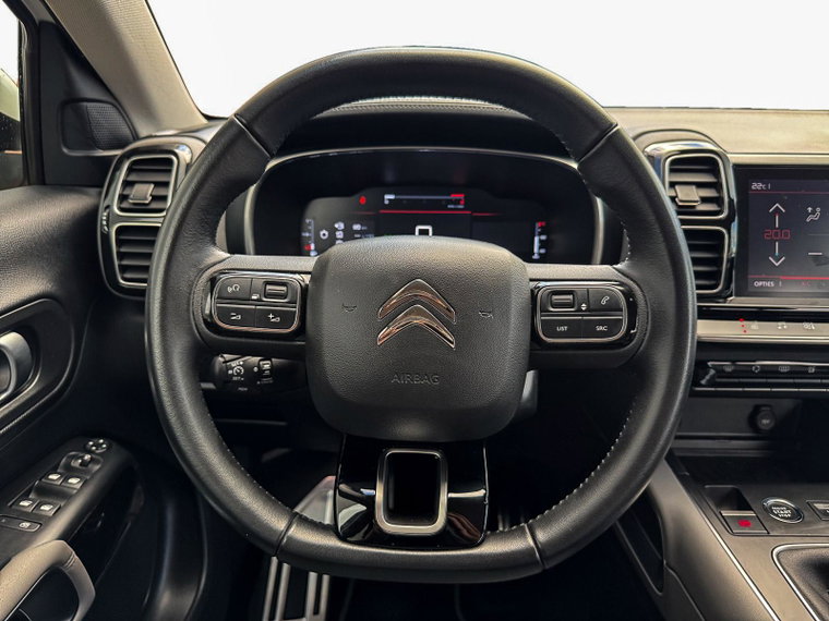 Vehicle Image 22