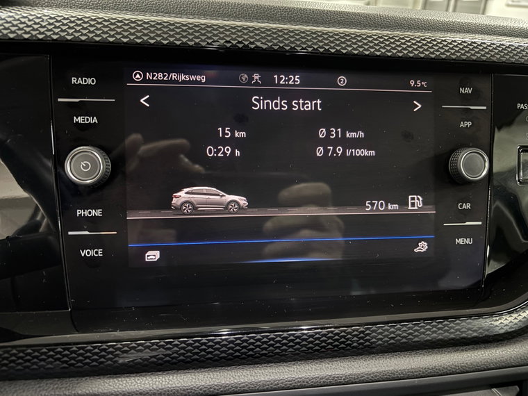 Vehicle Image 22