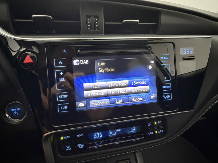 Vehicle Image 22