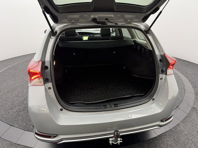 Vehicle Image 30