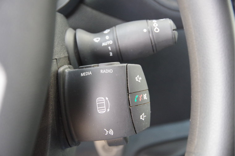 Vehicle Image 24
