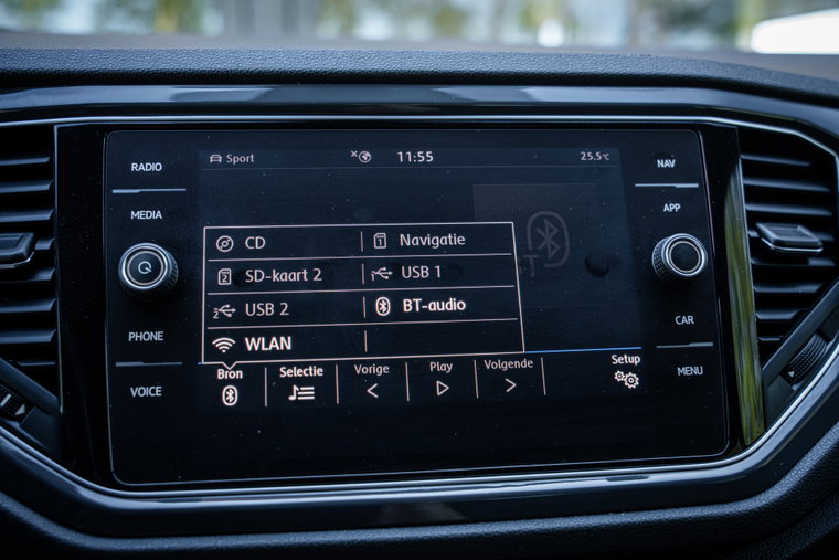Vehicle Image 20