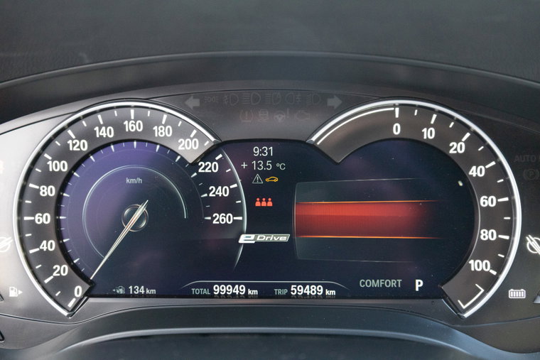 Vehicle Image 22
