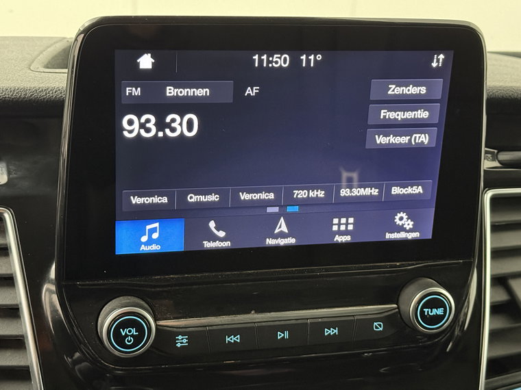Vehicle Image 18