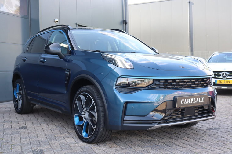 Vehicle Image 11
