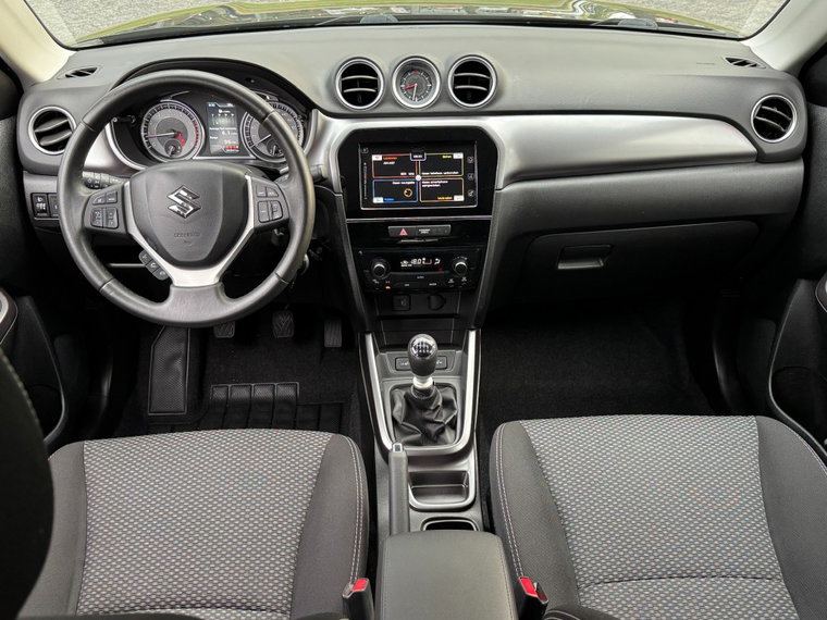 Vehicle Image 18