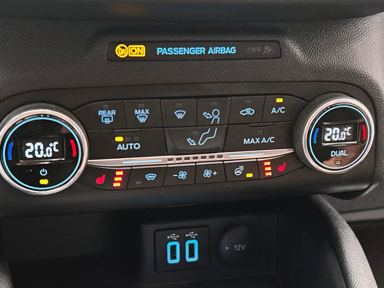 Vehicle Image 33