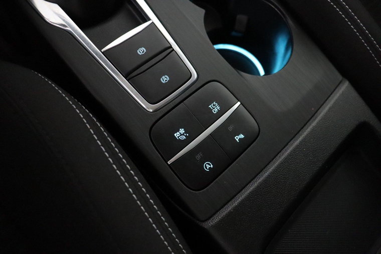 Vehicle Image 38