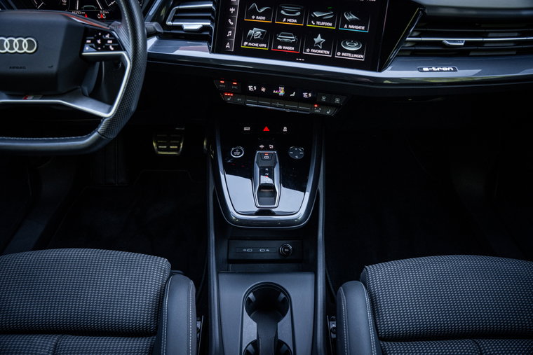 Vehicle Image 50