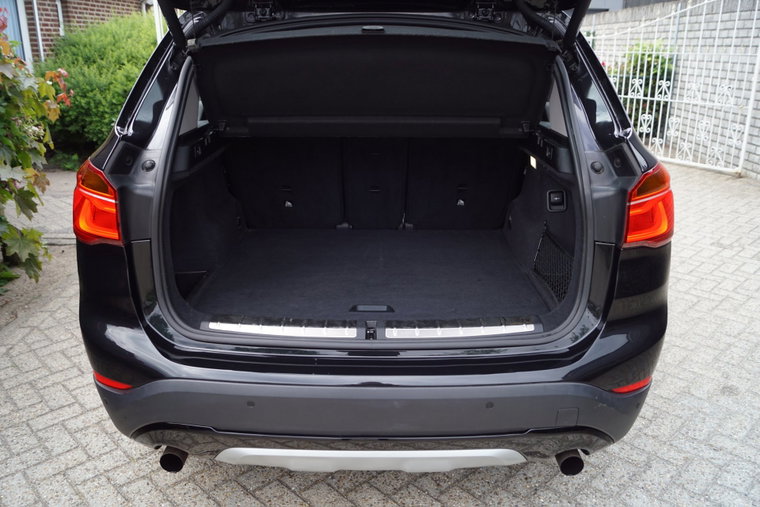 Vehicle Image 33