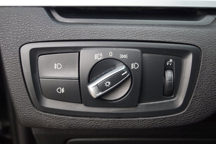 Vehicle Image 38