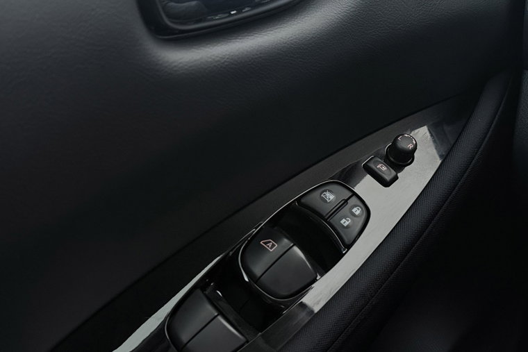 Vehicle Image 38