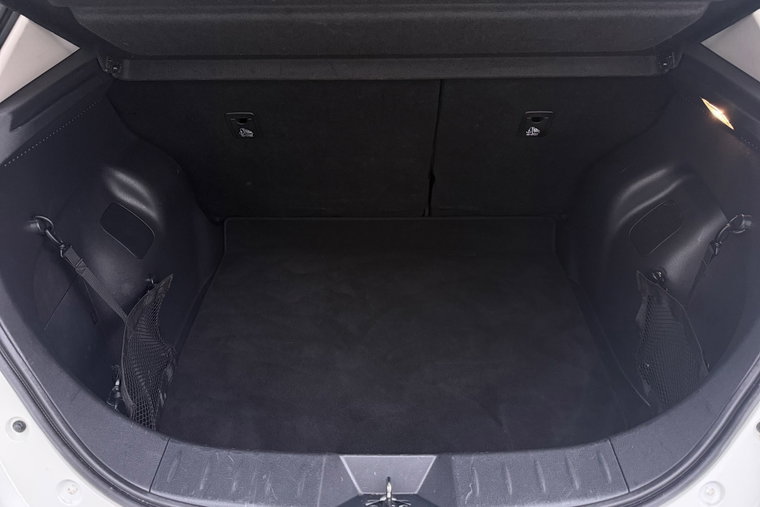 Vehicle Image 45