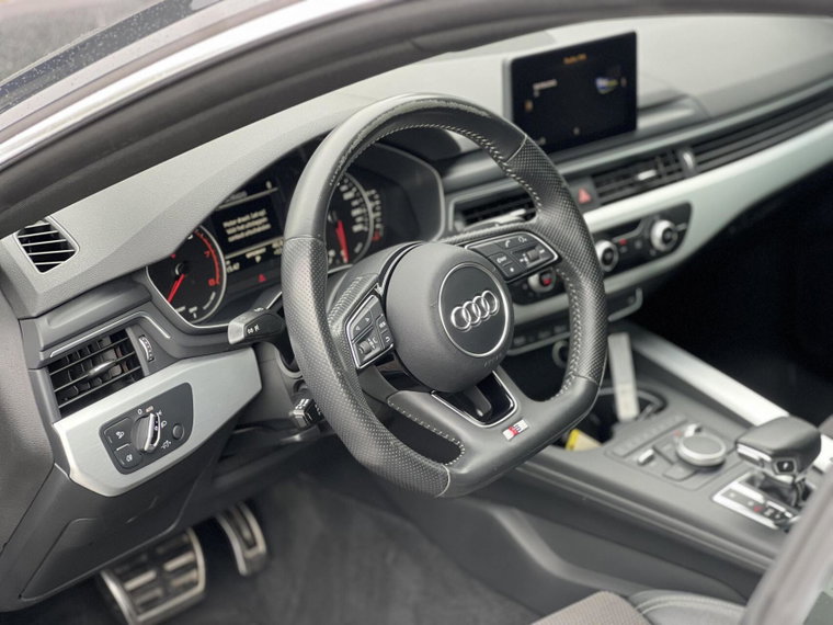 Vehicle Image 40