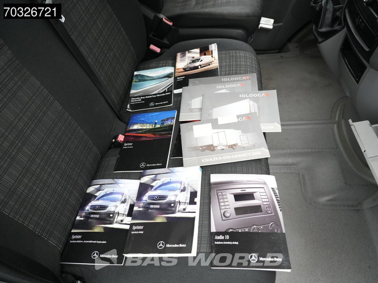 Vehicle Image 38