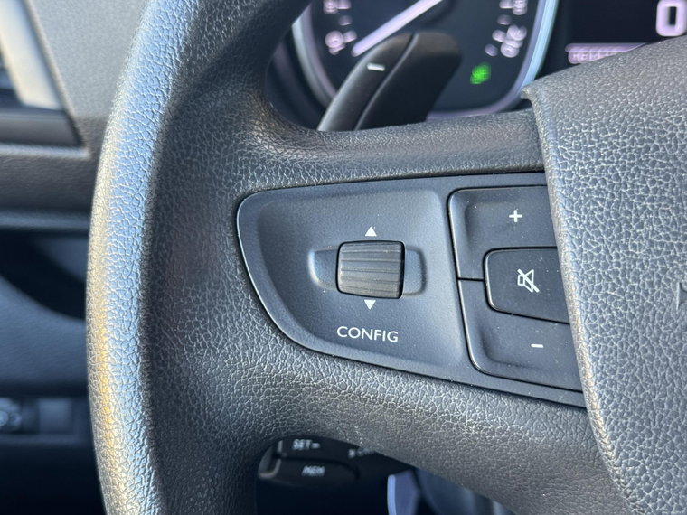 Vehicle Image 27