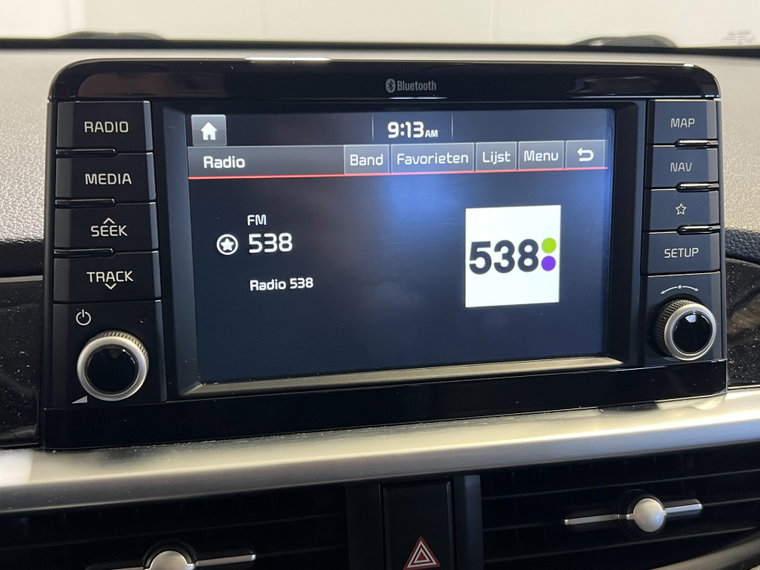 Vehicle Image 23