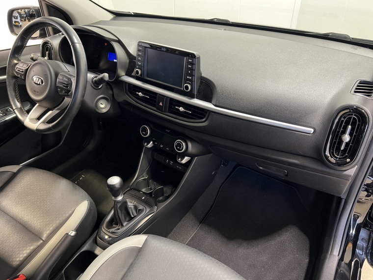 Vehicle Image 34