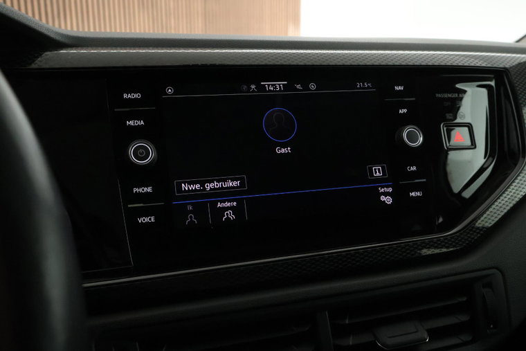 Vehicle Image 19