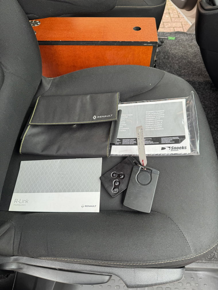Vehicle Image 28