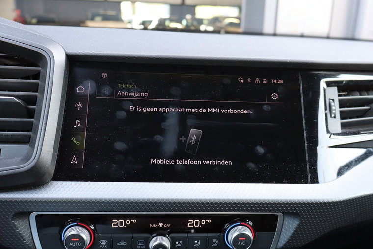 Vehicle Image 20