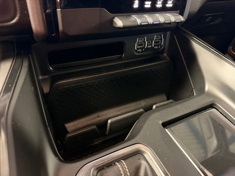 Vehicle Image 41