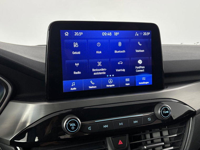 Vehicle Image 30
