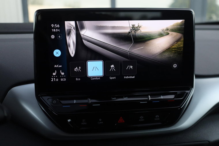 Vehicle Image 36