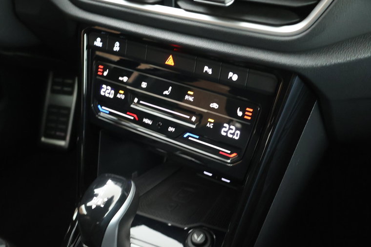 Vehicle Image 39