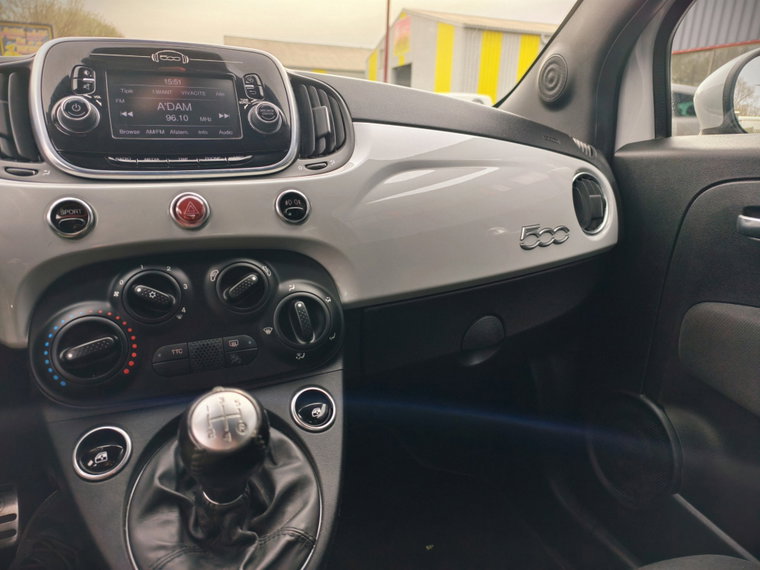 Vehicle Image 15
