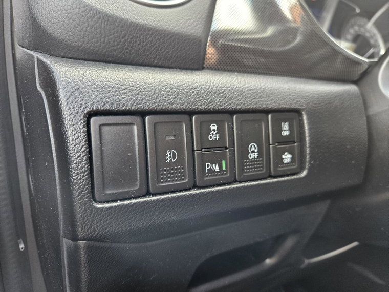 Vehicle Image 36