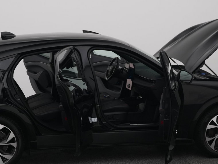 Vehicle Image 35