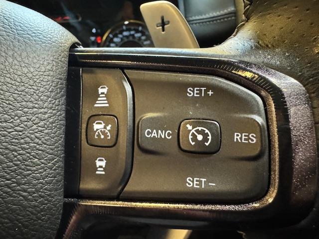 Vehicle Image 29