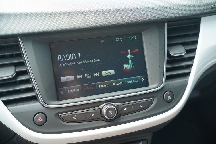 Vehicle Image 32