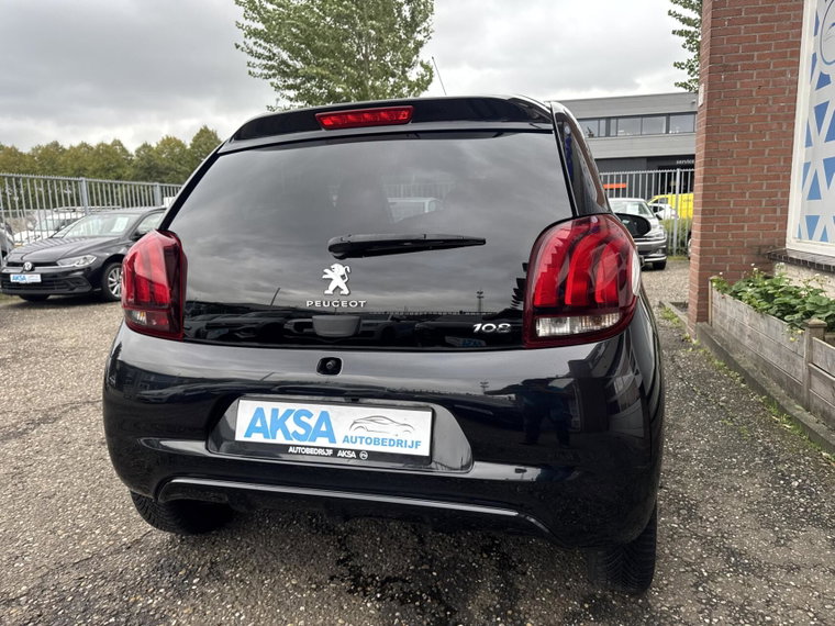 Vehicle Image 17