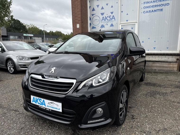 Vehicle Image 23