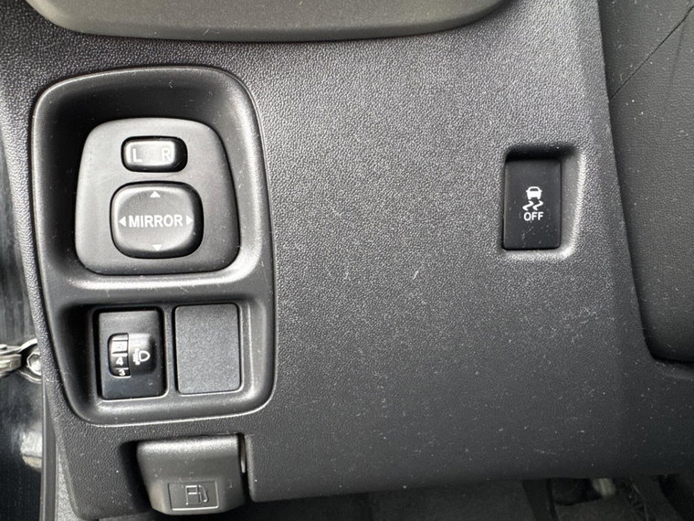 Vehicle Image 28