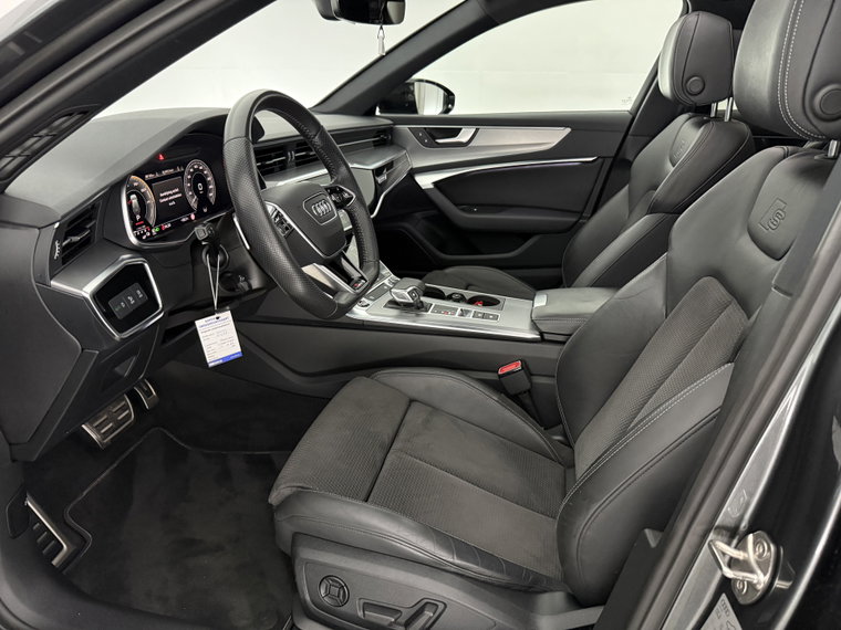 Vehicle Image 45