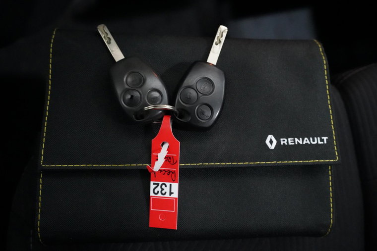 Vehicle Image 37