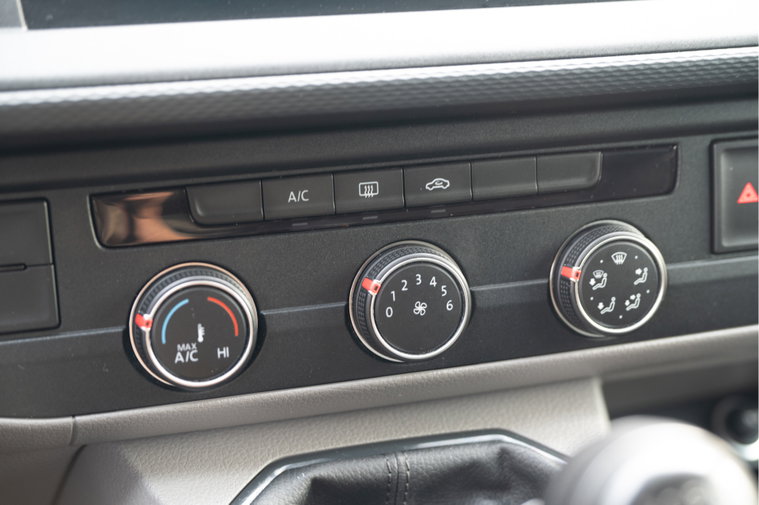Vehicle Image 28