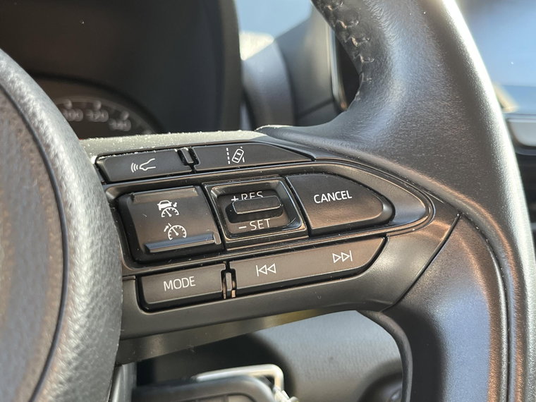 Vehicle Image 26